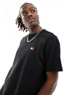 Tommy Jeans Regular Badge Logo T-shirt In Black For Men