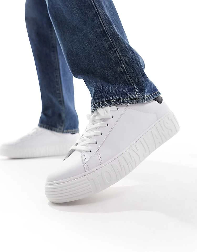 Tommy Jeans Leather Outsole Trainers In White For Men 5 Tommy Jeans Leather Outsole Trainers In White For Men - Image 5
