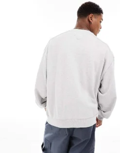 Tommy Jeans Unisex Boxy Crew Neck Sweatshirt In Silver Grey For Unisex -Tomeans Store 205849410 4