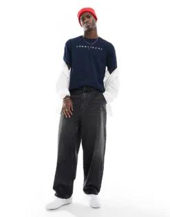 Tommy Jeans Regular Linear Logo T-shirt In Navy For Men Dark Night Navy -Tomeans Store 205849689 3