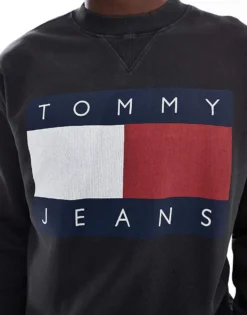 Tommy Jeans Large Flag Sweatshirt In Black For Unisex -Tomeans Store 206379509 3