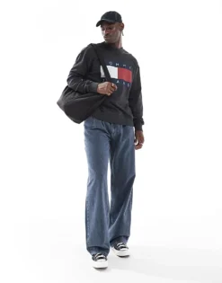 Tommy Jeans Large Flag Sweatshirt In Black For Unisex -Tomeans Store 206379509 4