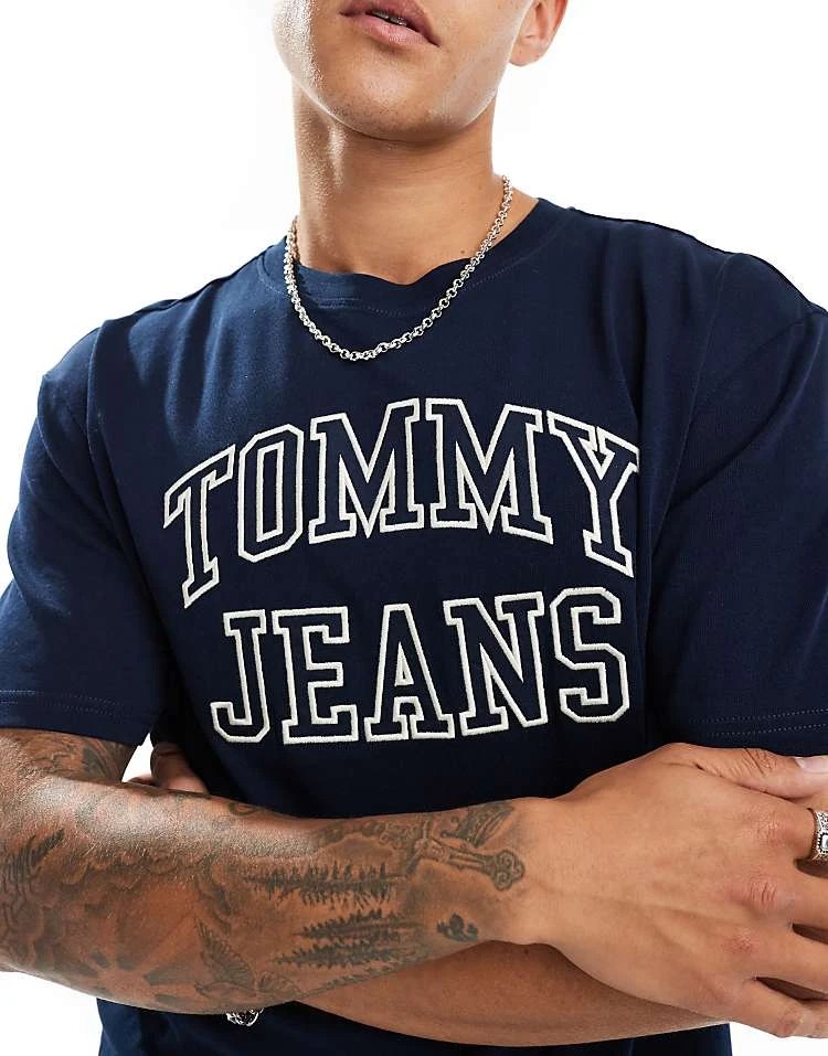 Tommy Jeans Vintage Outline T-shirt In Navy For Unisex Dark Night Navy 4 Tommy Jeans Vintage Outline T-shirt In Navy For Unisex Dark Night Navy - Image 4