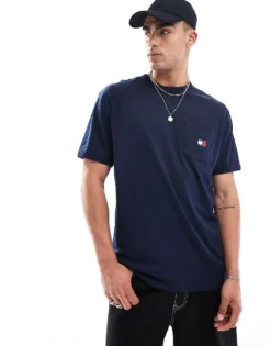 Tommy Jeans Badge Logo Pocket T-shirt In Navy For Men -Tomeans Store 206380543 1 navy 1