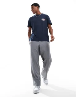 Tommy Jeans Globe Graphic T-shirt In Navy For Men Dark Night Navy -Tomeans Store 206859026 2