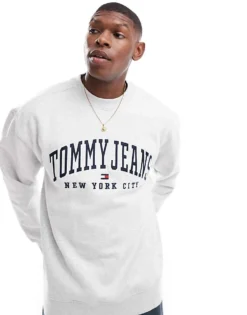 Tommy Jeans Varsity Logo Sweatshirt In Light Grey For Unisex Silver Grey -Tomeans Store 206859587 1 silvergrey 1