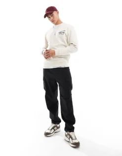 Tommy Jeans Signature Logo Sweatshirt In Off White For Men Newsprint -Tomeans Store 206859779 3