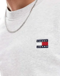 Tommy Jeans Regular Badge Logo Sweatshirt In Grey For Men Silver Grey Htr -Tomeans Store 206859814 3