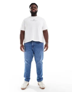 Tommy Jeans Plus Ryan Regular Straight Jeans In Mid Wash For Men Denim Medium -Tomeans Store 206859823 1 denimmedium 1
