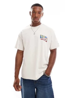 Tommy Jeans University Flag T-shirt In Beige For Men -Tomeans Store 207285799 3