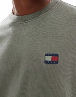 Tommy Jeans Relaxed Badge T-shirt In Washed Dark Olive Green For Men Fatigue Green -Tomeans Store 207285991 3