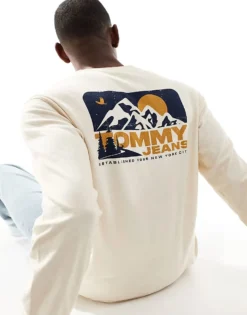 Tommy Jeans Outdoors Logo Back Print T-shirt In Ecru And Navy For Men -Tomeans Store 207286119 1 ecru 1