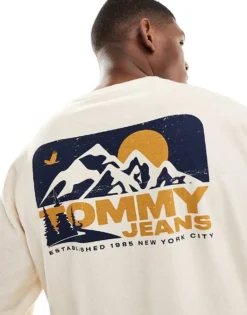 Tommy Jeans Outdoors Logo Back Print T-shirt In Ecru And Navy For Men -Tomeans Store 207286119 3