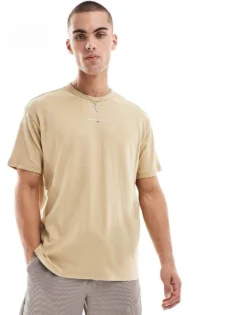 Tommy Jeans Chest Linear Logo T-shirt In Tan For Men Relic Tan