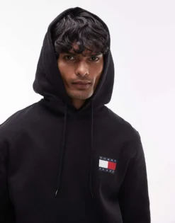 Tommy Jeans Essential Flag Hoodie In Black For Men -Tomeans Store 207442699 4
