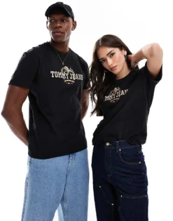 Tommy Jeans Unisex Varsity Graphic T-shirt In Black For Unisex -Tomeans Store 207750804 1 black 1