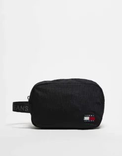 Tommy Jeans Daily Nylon Washbag In Black For Men -Tomeans Store 207794886 1 black 1