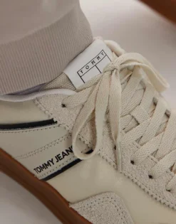 Tommy Jeans Grenwich Trainers In White And Brown For Men Newsprint -Tomeans Store 207795606 5