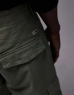Tommy Jeans Jamie Relaxed Straight Cargo Trousers In Green For Men Aruba Green -Tomeans Store 207796070 5
