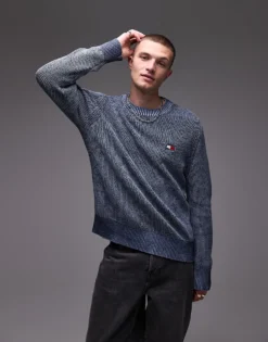 Tommy Jeans Badge Logo Knitted Sweater In Navy For Men Dark Night Navy -Tomeans Store 207796261 1 darknightnavy 1