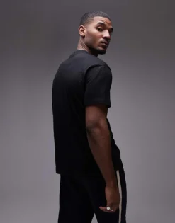 Tommy Jeans Small Linear Logo T-shirt In Black For Men -Tomeans Store 207796321 4