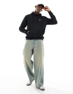 Tommy Jeans Tommy Badge Drawstring Hoody In Black For Men -Tomeans Store 208041033 3